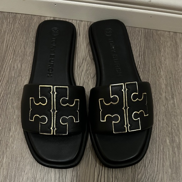 Tory Burch Double T Sport Slide. - Picture 1 of 4